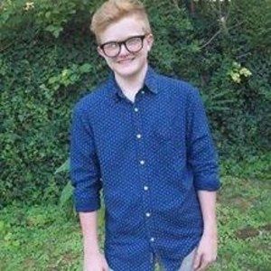 Meet your Posher, Ethan